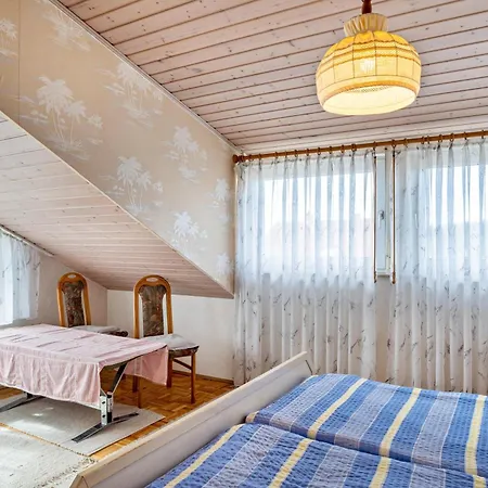 Daire Gaestehaus Marlies - A *